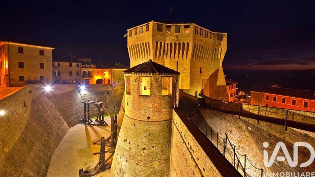 casa indipendente in vendita a Mondavio