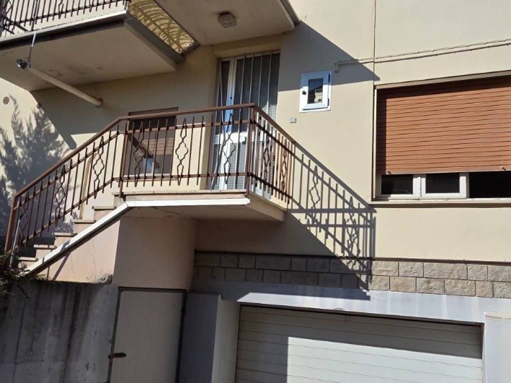 casa indipendente in vendita a Mondavio in zona San Michele al Fiume