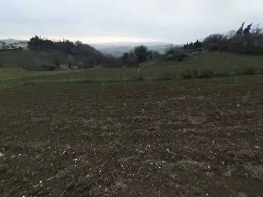 terreno edificabile in vendita a Mondavio