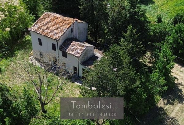 casa indipendente in vendita a Mondavio