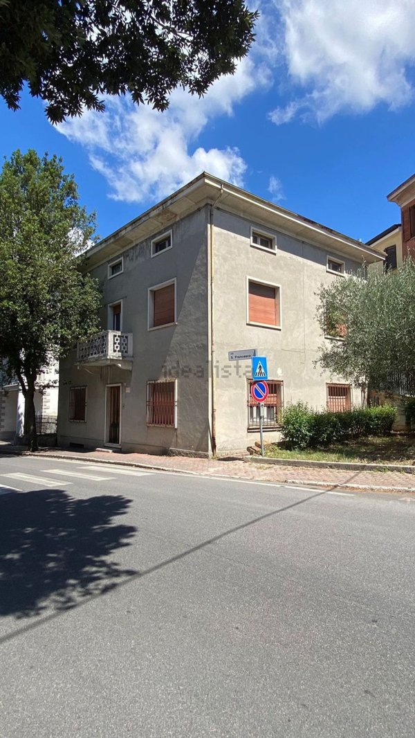 casa indipendente in vendita a Mondavio in zona Sant'Andrea di Suasa