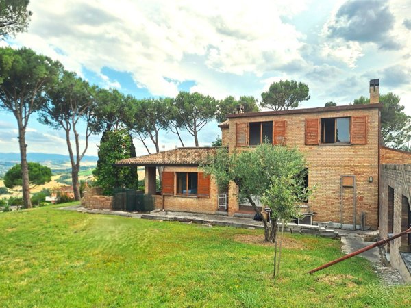 casa indipendente in vendita a Mondavio in zona Sant'Andrea di Suasa