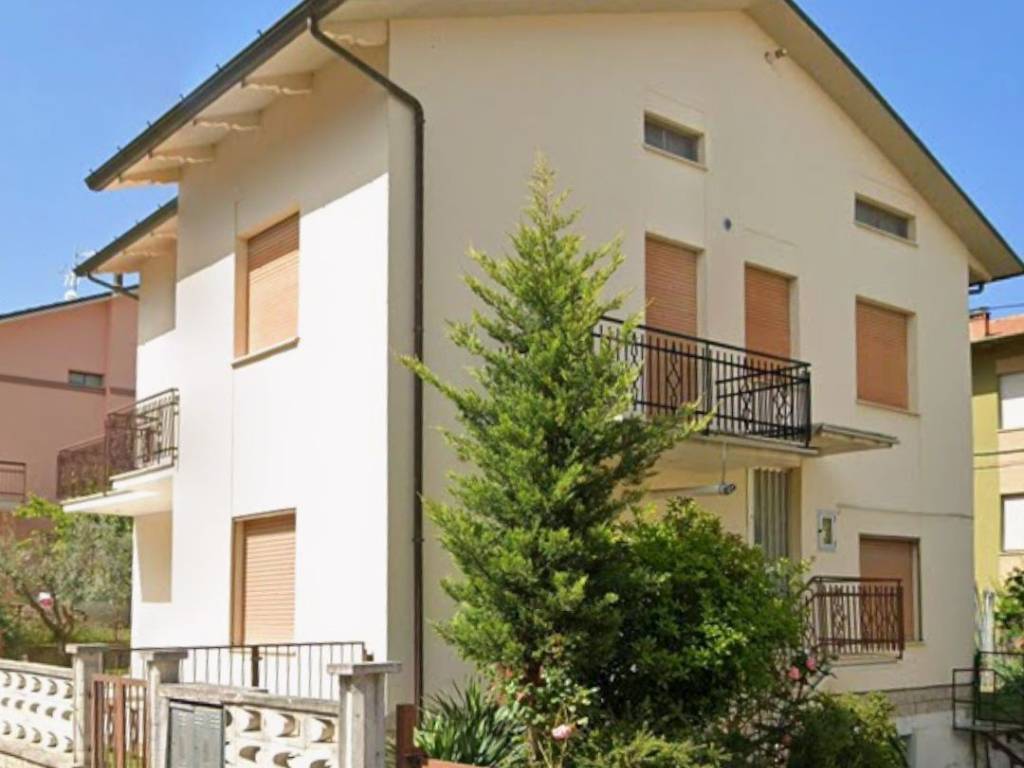 casa indipendente in vendita a Mondavio in zona San Michele al Fiume