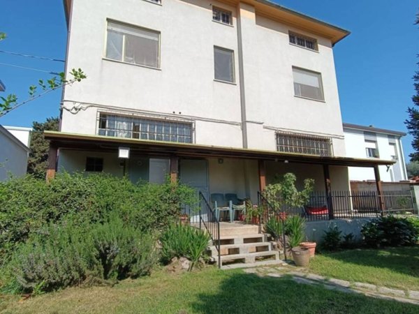 casa indipendente in vendita a Mondolfo