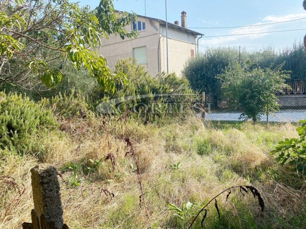 casa indipendente in vendita a Mondolfo