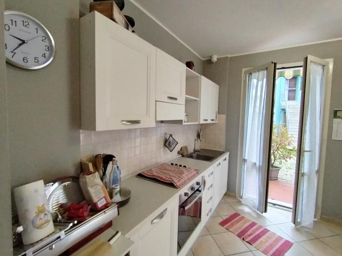 appartamento in vendita a Mondolfo in zona Marotta