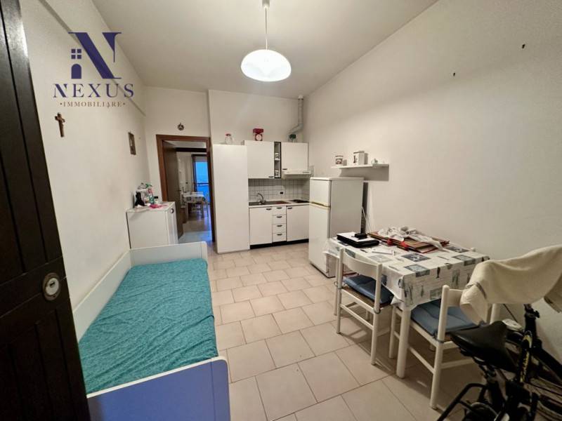 appartamento in vendita a Mondolfo in zona Marotta