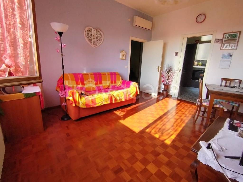 casa indipendente in vendita a Mondolfo in zona San Sebastiano