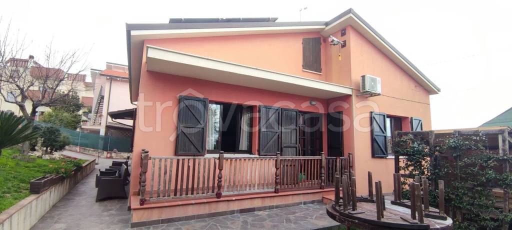 casa indipendente in vendita a Mondolfo