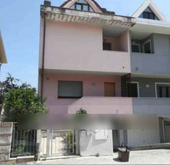 casa indipendente in vendita a Mondolfo