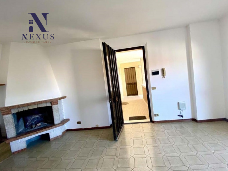 appartamento in vendita a Mondolfo in zona Marotta