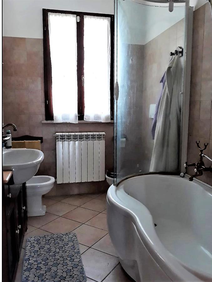casa indipendente in vendita a Mondolfo in zona Marotta