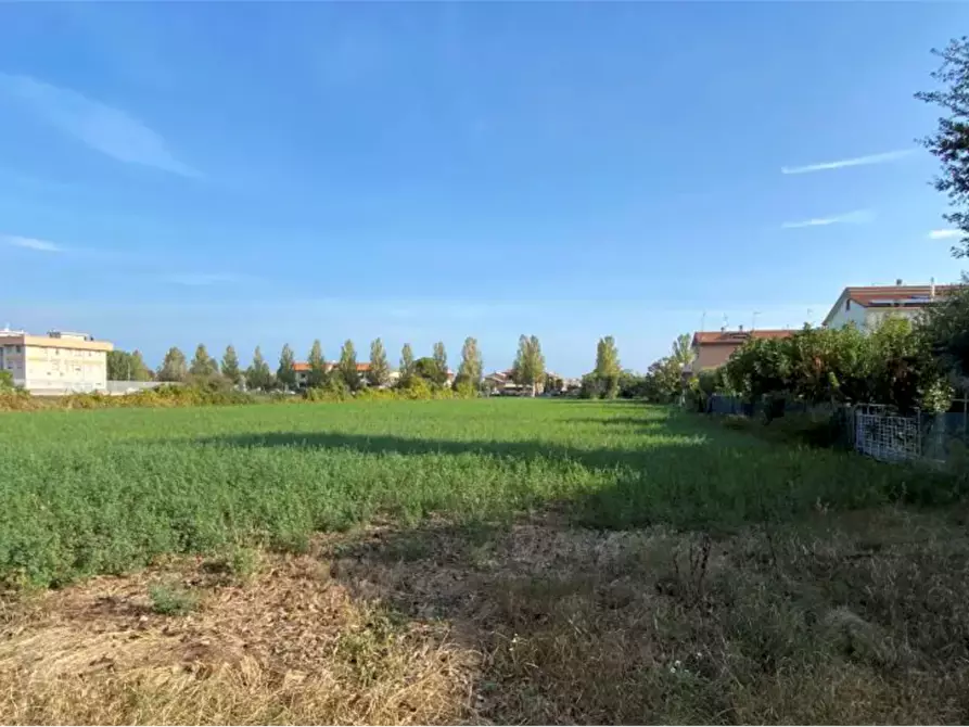terreno edificabile in vendita a Mondolfo