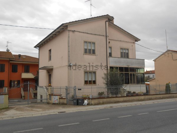 appartamento in vendita a Mondolfo in zona Marotta