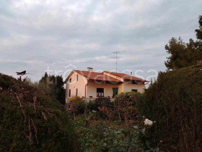casa indipendente in vendita a Mondolfo in zona San Sebastiano