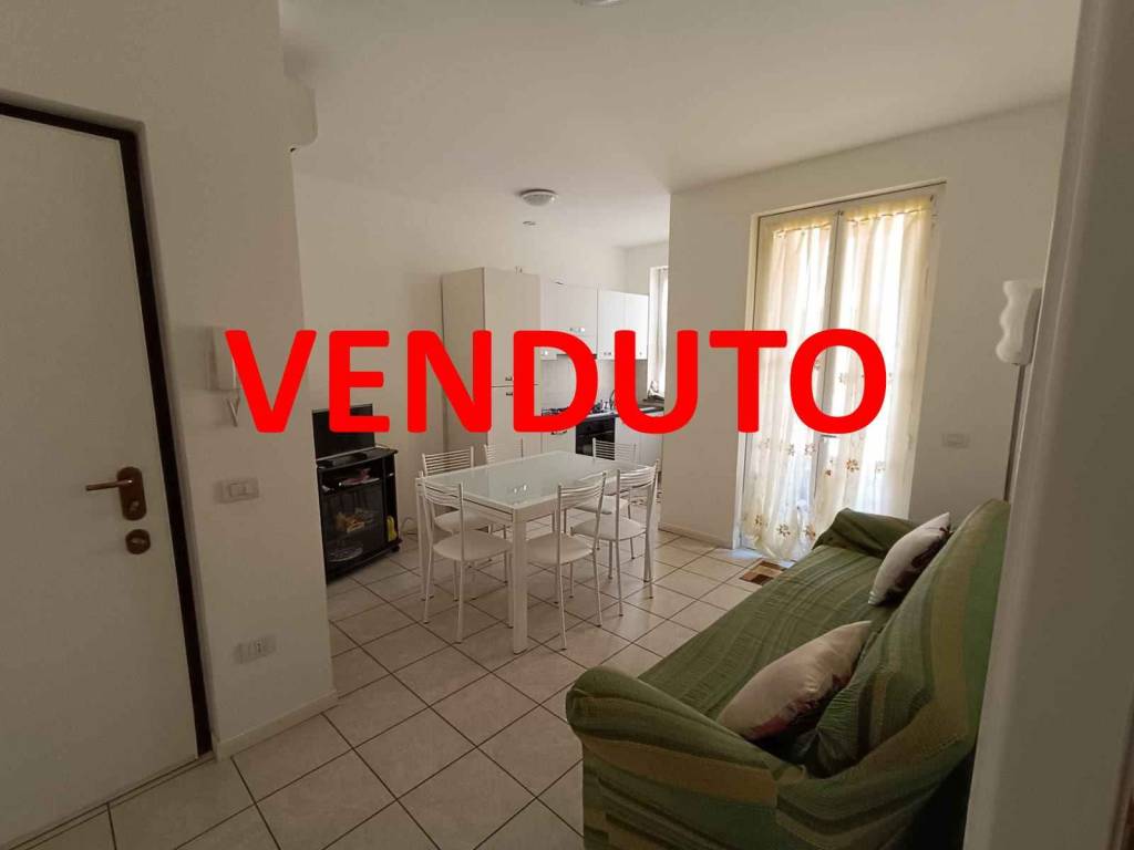appartamento in vendita a Mondolfo in zona Marotta