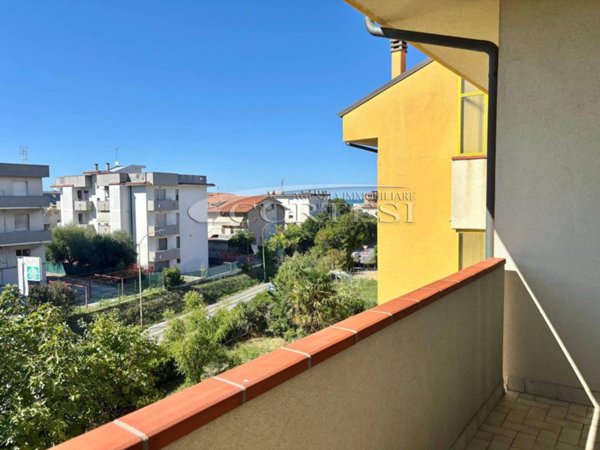 appartamento in vendita a Mondolfo in zona Marotta