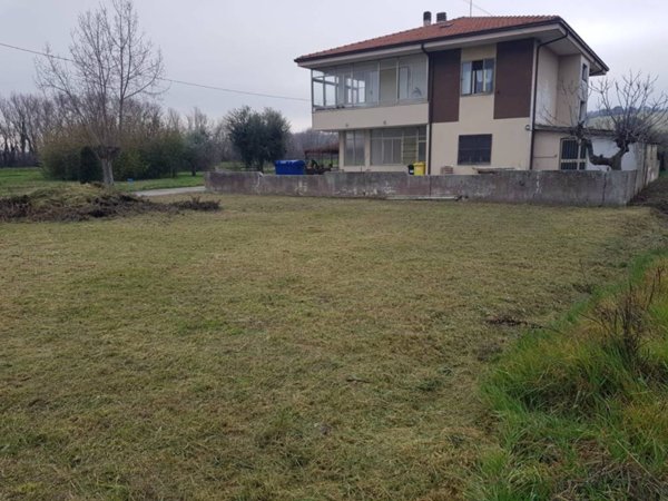 terreno agricolo in vendita a Mondolfo in zona Marotta
