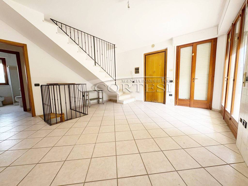 appartamento in vendita a Mondolfo