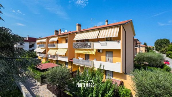 appartamento in vendita a Mondolfo in zona Marotta