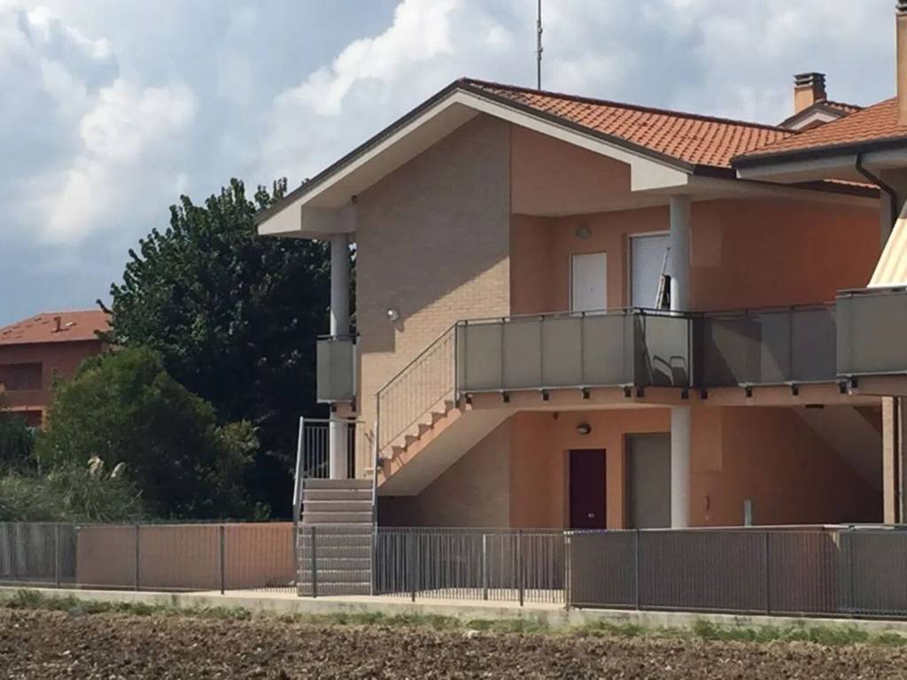 appartamento in vendita a Mondolfo in zona Marotta