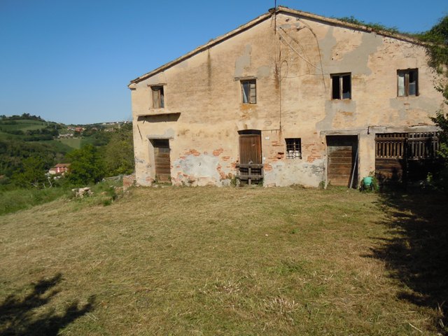 casale in vendita a Mondolfo in zona Marotta