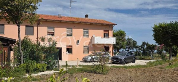 casa indipendente in vendita a Mondolfo