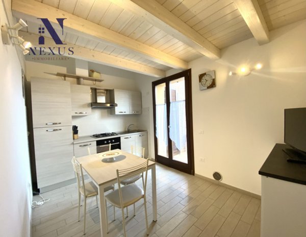 appartamento in vendita a Mondolfo in zona Marotta