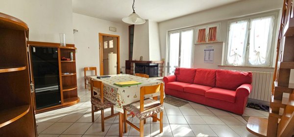 appartamento in vendita a Mondolfo in zona Marotta