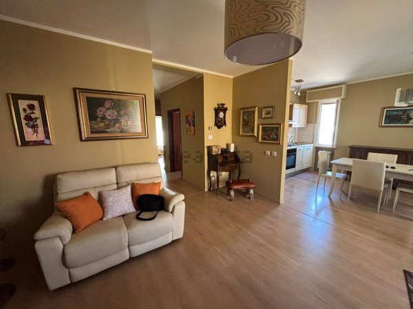 appartamento in vendita a Mondolfo in zona Marotta