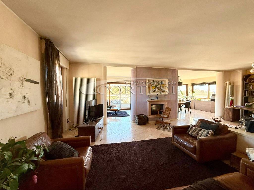 appartamento in vendita a Mondolfo in zona Marotta