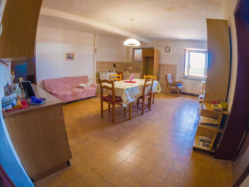 casa indipendente in vendita a Mondolfo