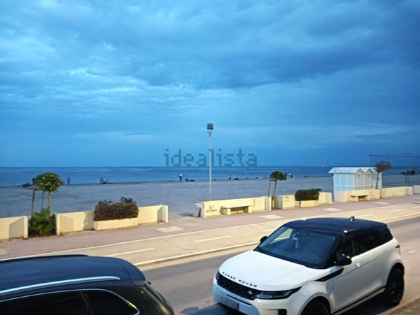 appartamento in vendita a Mondolfo in zona Marotta