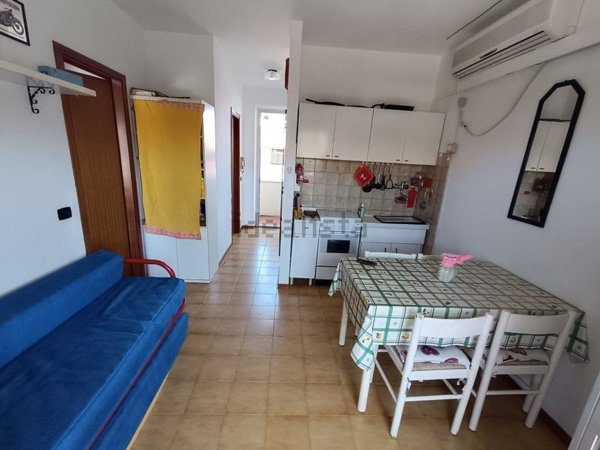 appartamento in vendita a Mondolfo in zona Marotta