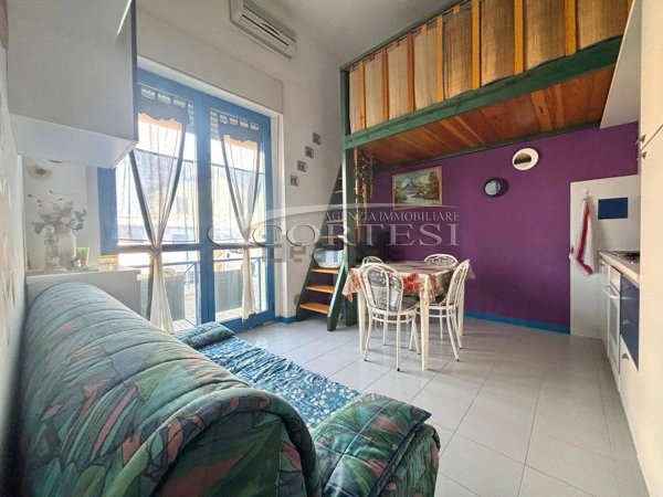 appartamento in vendita a Mondolfo in zona Marotta