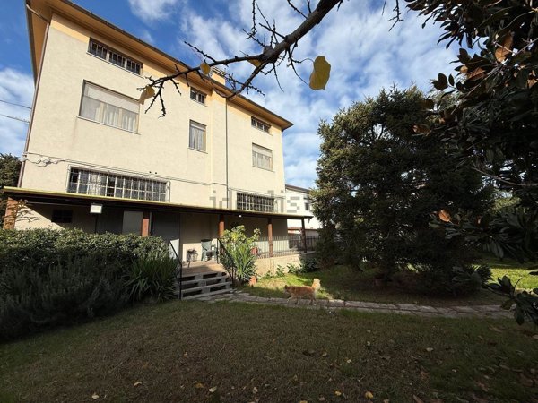 casa indipendente in vendita a Mondolfo