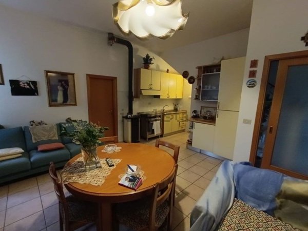 casa indipendente in vendita a Mondolfo in zona San Sebastiano