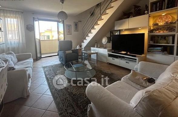 appartamento in vendita a Mondolfo in zona Marotta