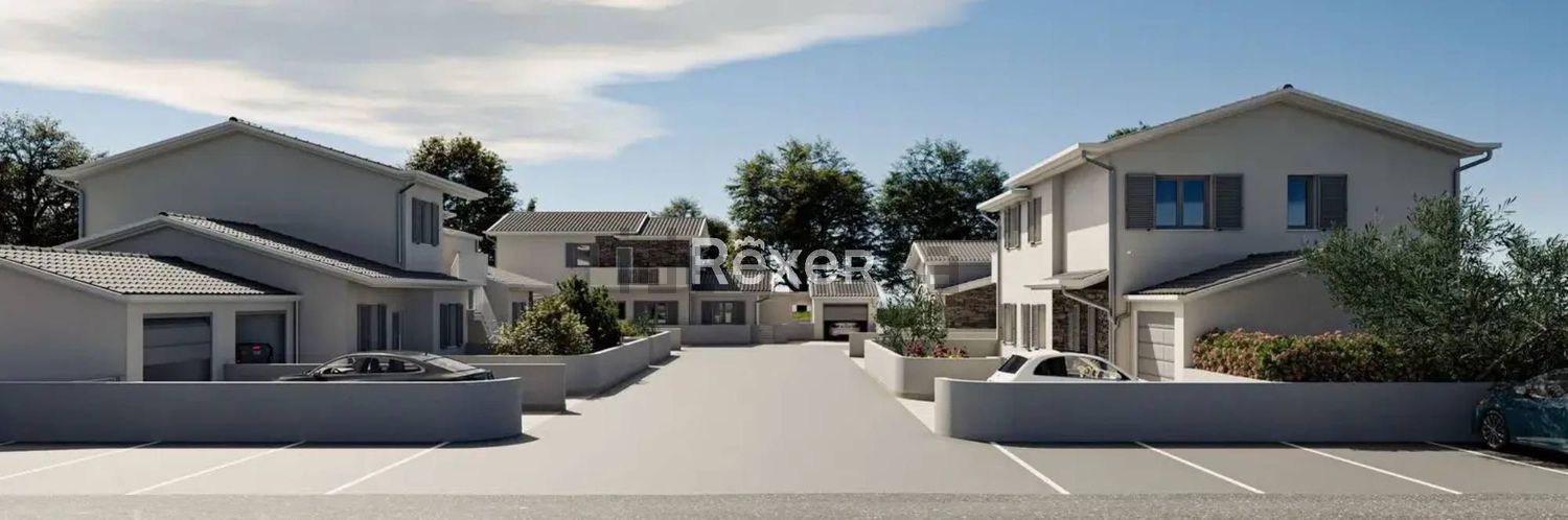 casa indipendente in vendita a Mondolfo in zona Marotta