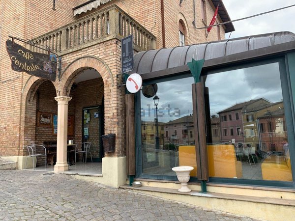 negozio in vendita a Mondolfo