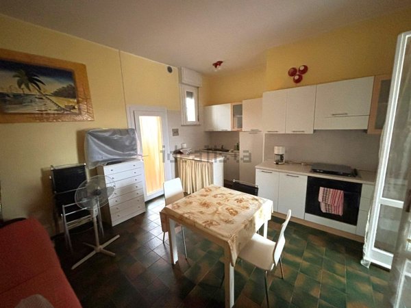 appartamento in vendita a Mondolfo in zona Marotta