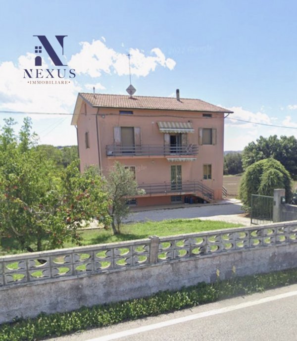 casa indipendente in vendita a Mondolfo in zona Marotta