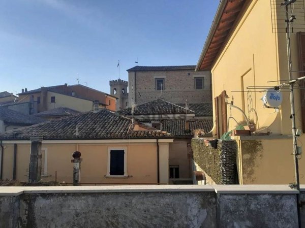 casa indipendente in vendita a Mondolfo