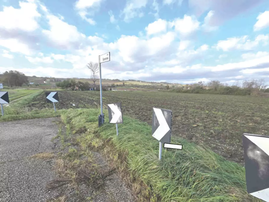 terreno agricolo in vendita a Mondolfo in zona Marotta