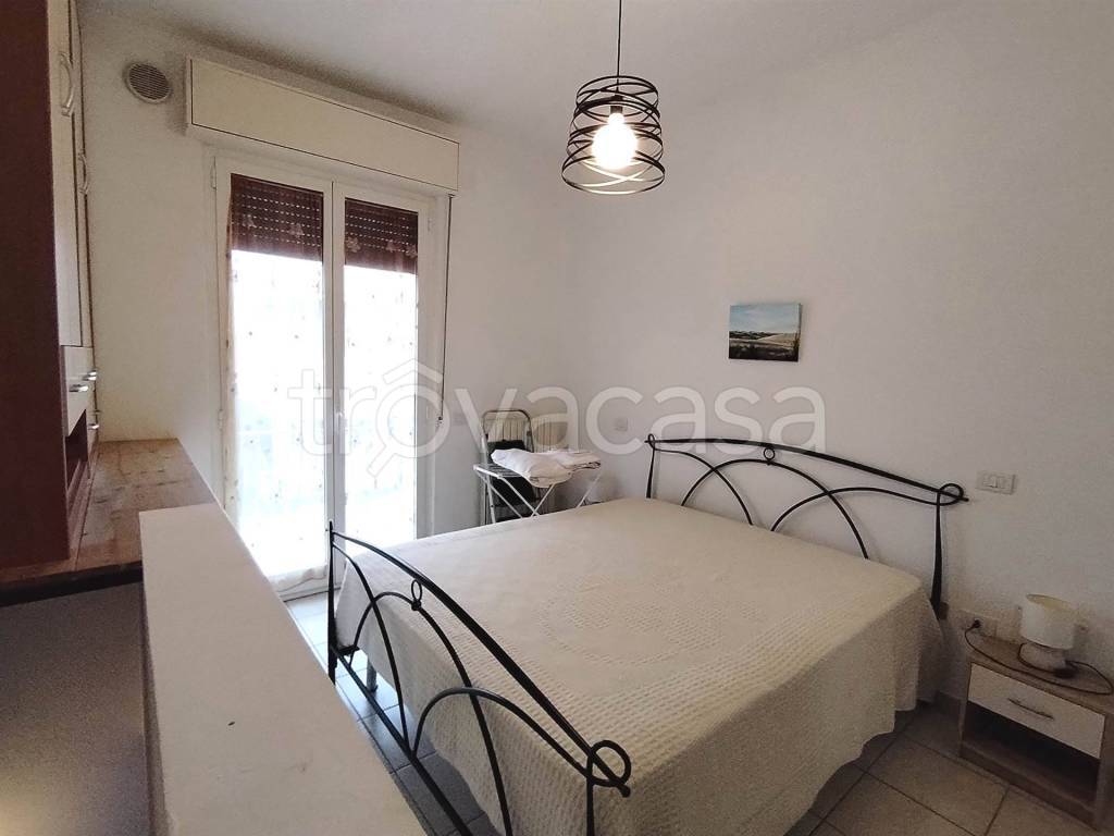 appartamento in vendita a Mondolfo in zona Marotta
