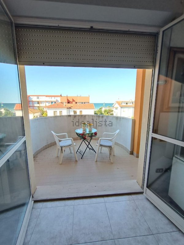 appartamento in vendita a Mondolfo in zona Marotta