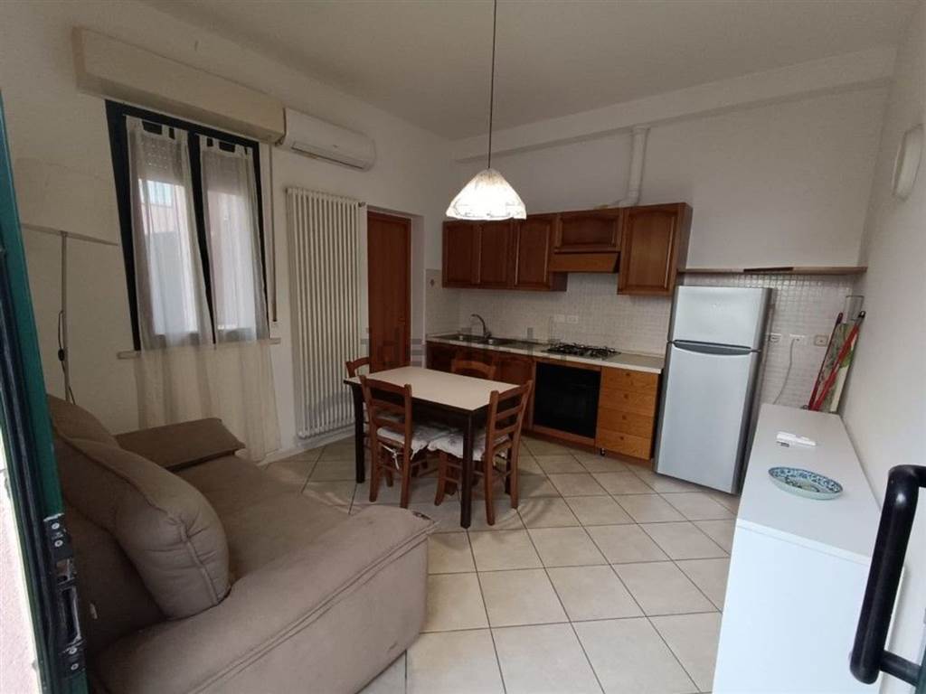 appartamento in vendita a Mondolfo in zona Marotta