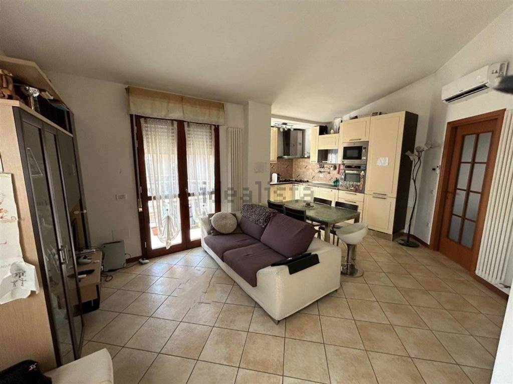 appartamento in vendita a Mondolfo in zona Marotta