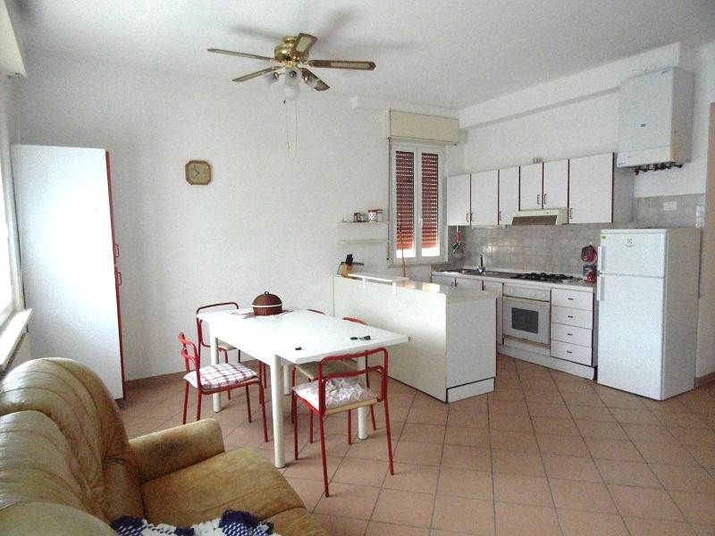 appartamento in vendita a Mondolfo in zona Marotta