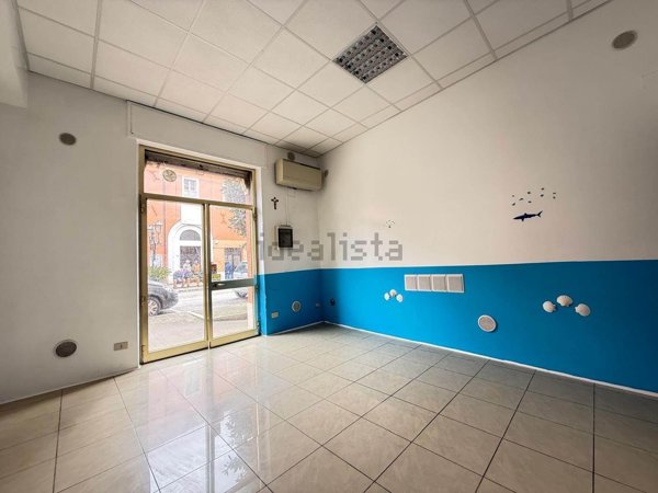 negozio in vendita a Mondolfo